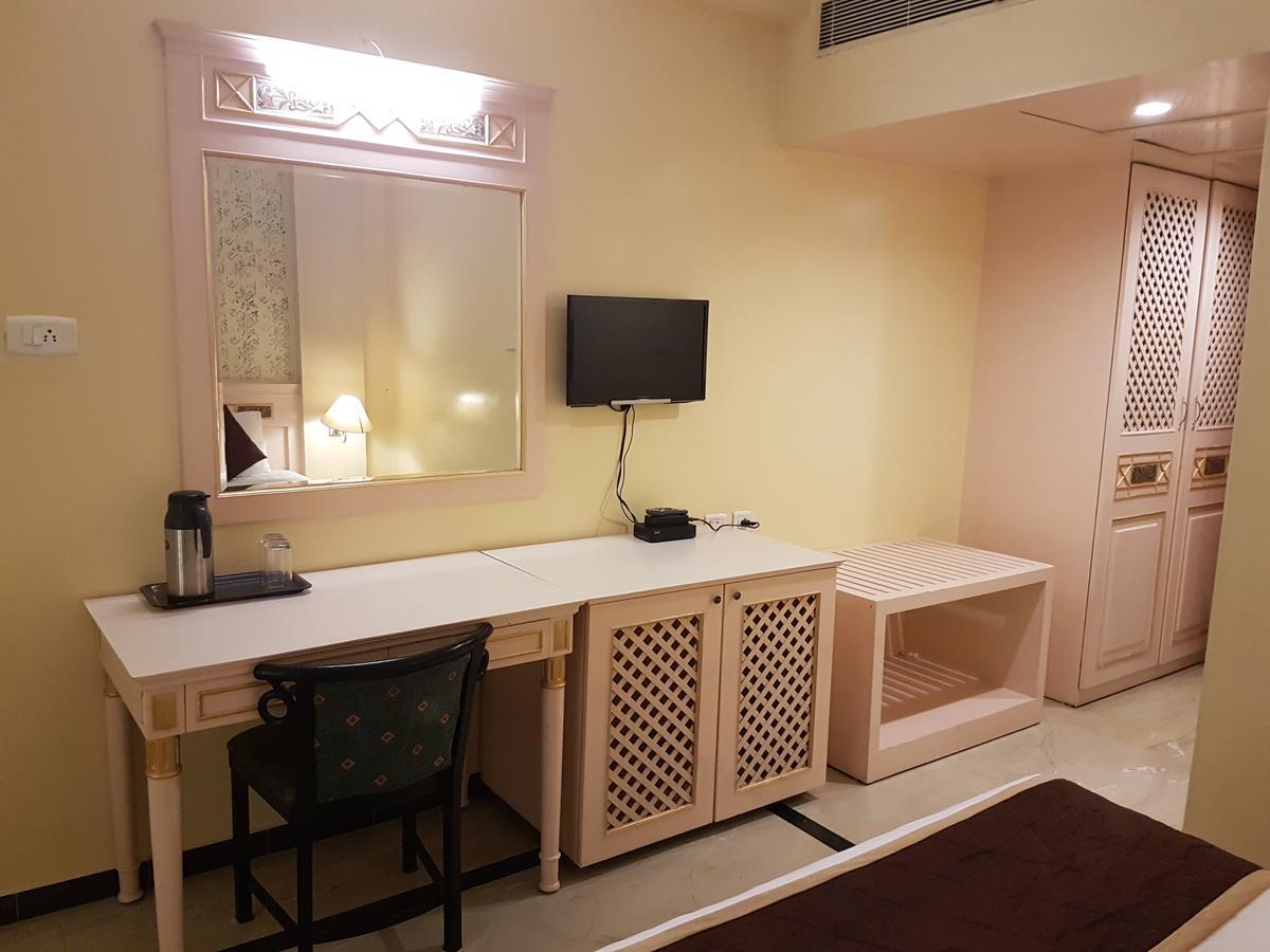 Glm Meridian Chennai Exterior foto